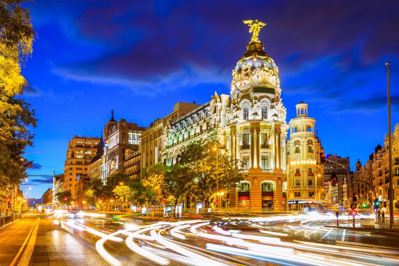 La Reina De Gran Via - Parking Tph Acomodação com café da manhã Madri Exterior foto